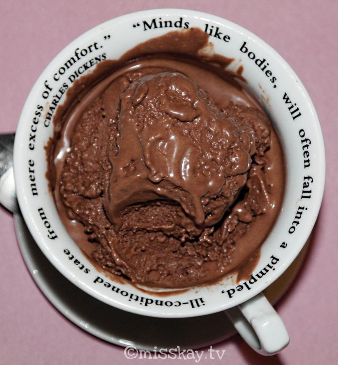 Gefrorener Schokoladenpudding (Zuckerfrei/Paleo)
