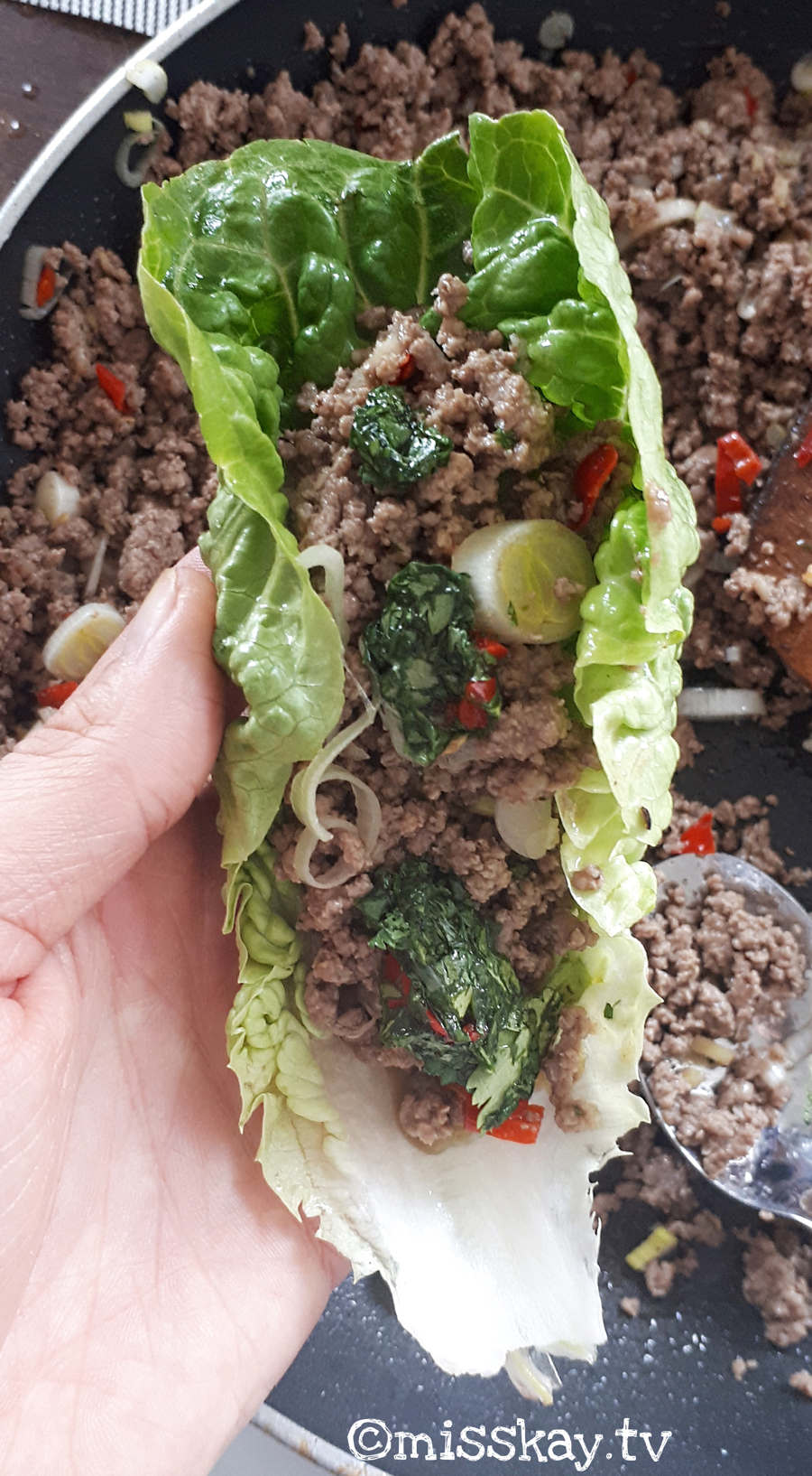Salat Wraps mit Rinderhack